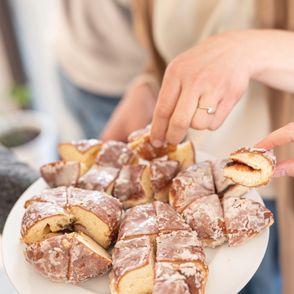 Talerz z pączkami (fot. Martyna Cybuch)