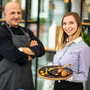 Szafiarnia (fot. Łukasz Unterschuetz)