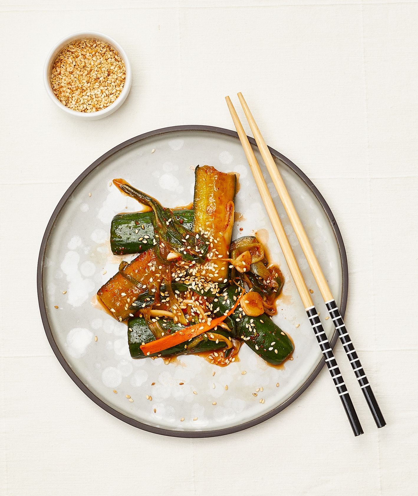 Smaki Korei: Ogórkowe kimchi – PRZEPIS (fot. Maciek Niemojewski)