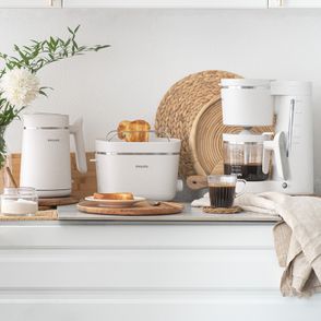 Pożywne śniadania w kwadrans – toster, ekspres przelewowy i czajnik z ekologicznej kolekcji śniadaniowej Philips (fot. materiały prasowe)