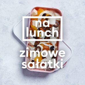 Pudełko bento z sałatkąŌ z pomarańczy, mozzarelli i oliwek