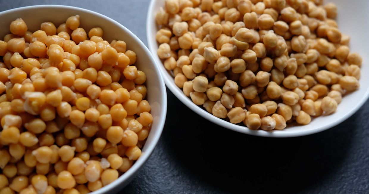 ciecierzyca z puszki, gotowana ciecierzyca, jak wybrać ciecierzycę, strączki, falafele, jak zrobić falafele, domowe falafele