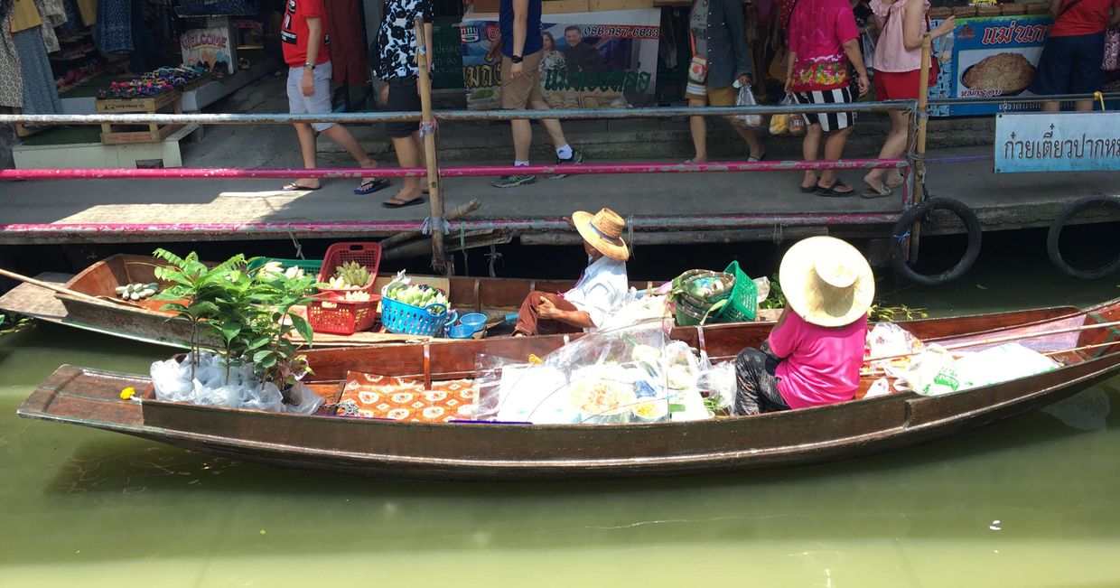 Bangkok – pływający market na rzece Menam