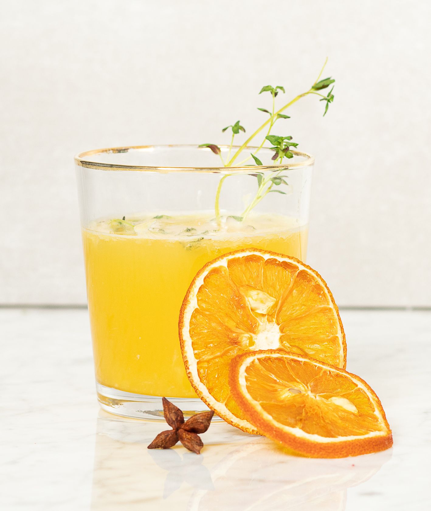 zdrowy napój owocowy napój pomarańczowy z miodem
