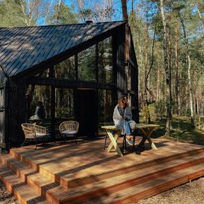 Wypoczynek na Mazowszu, ForRest Cabin, urlop w lesie, miejsce na urlop (fot. Paweł Fabianek