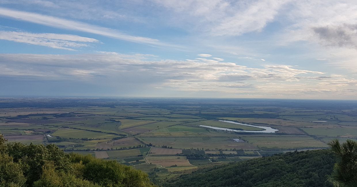 Panorama widoczna z góry Tokaj (fot. Aleksander Szojer)