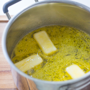 Masło konopne (fot. Małgorzata Szakuła)