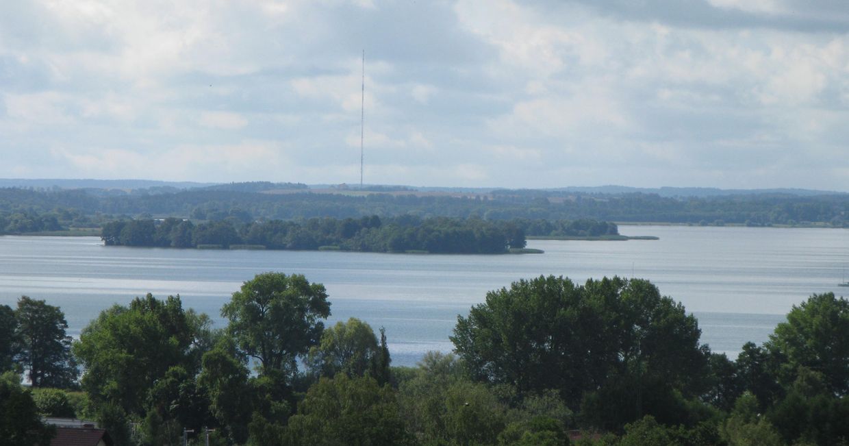 Jezioro Niegocin. Widok z Giżycka – trasy żeglarskie w Polsce (fot. Margoz)