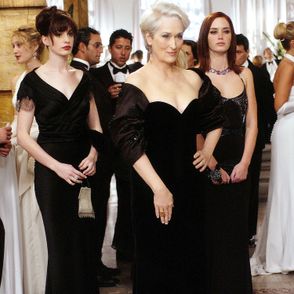 Meryl Streep, Emily Blunt i Anne Hathaway w filmie "Diabeł ubiera się u Prady" (fot. materiały prasowe)