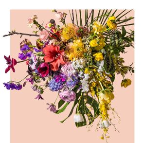 kwiaty są piękne, kwiaty i mjut, Centrum Praskie Koneser