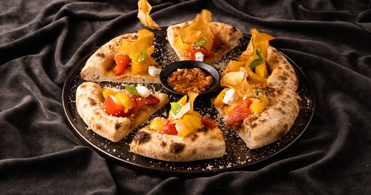 Pizzaiolo z restauracji Tutti Santi (fot. materiały prasowe)