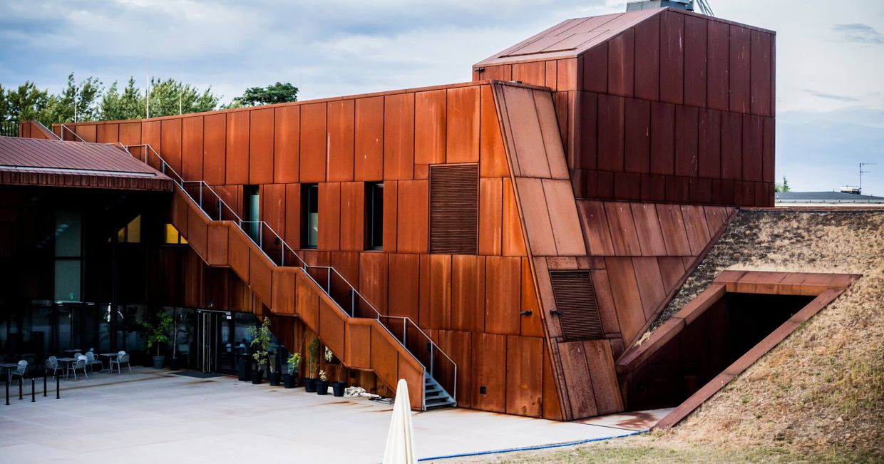 Hala Nocna Zmiana w Krakowie