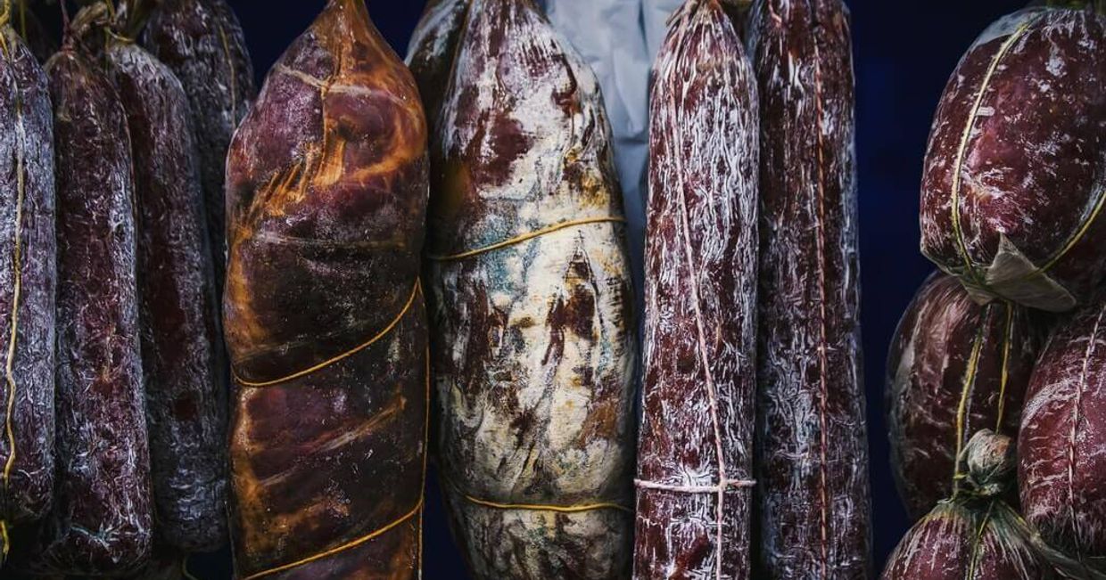 kiełbasa długodojrzewająca, chorizo, kiełbasa, fermentacja, psucie jedzenia, niemarnowanie jedzenia, zero waste, ekologia