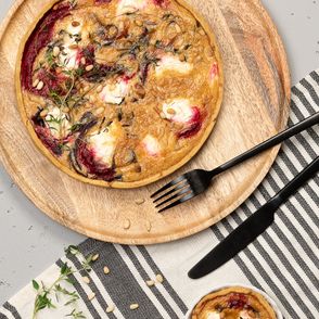 Sprawdź przepis na tartę z burakiem