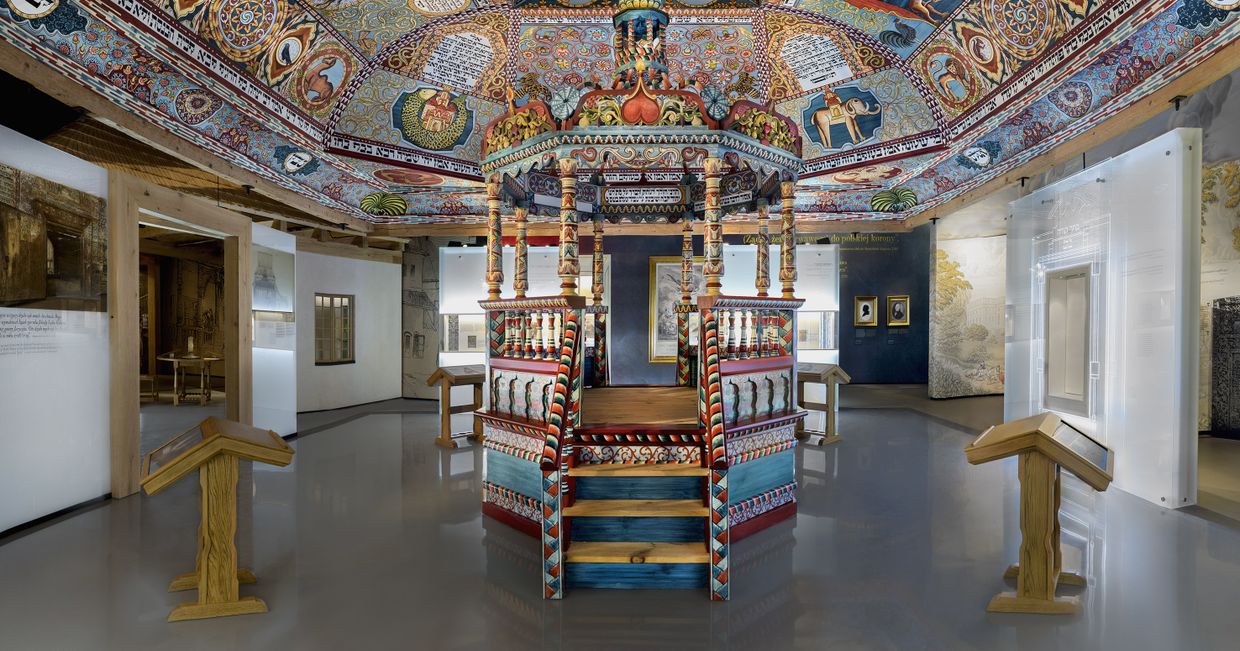 Kaplica na wystawie stałej w galerii Miasteczko w muzuem POLIN (fot. M. Starowieyska, D.Golik / Muzeum Historii Żydów Polskich POLIN)