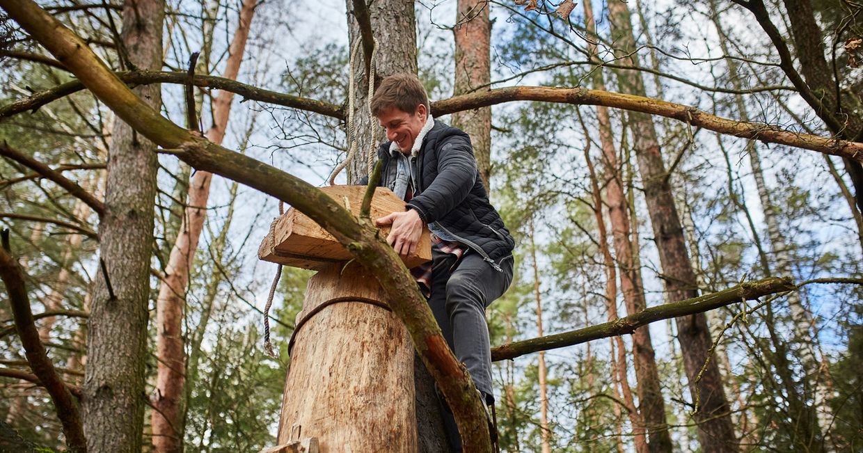 David Gaboriaud w trakcie montowania barci. Almette