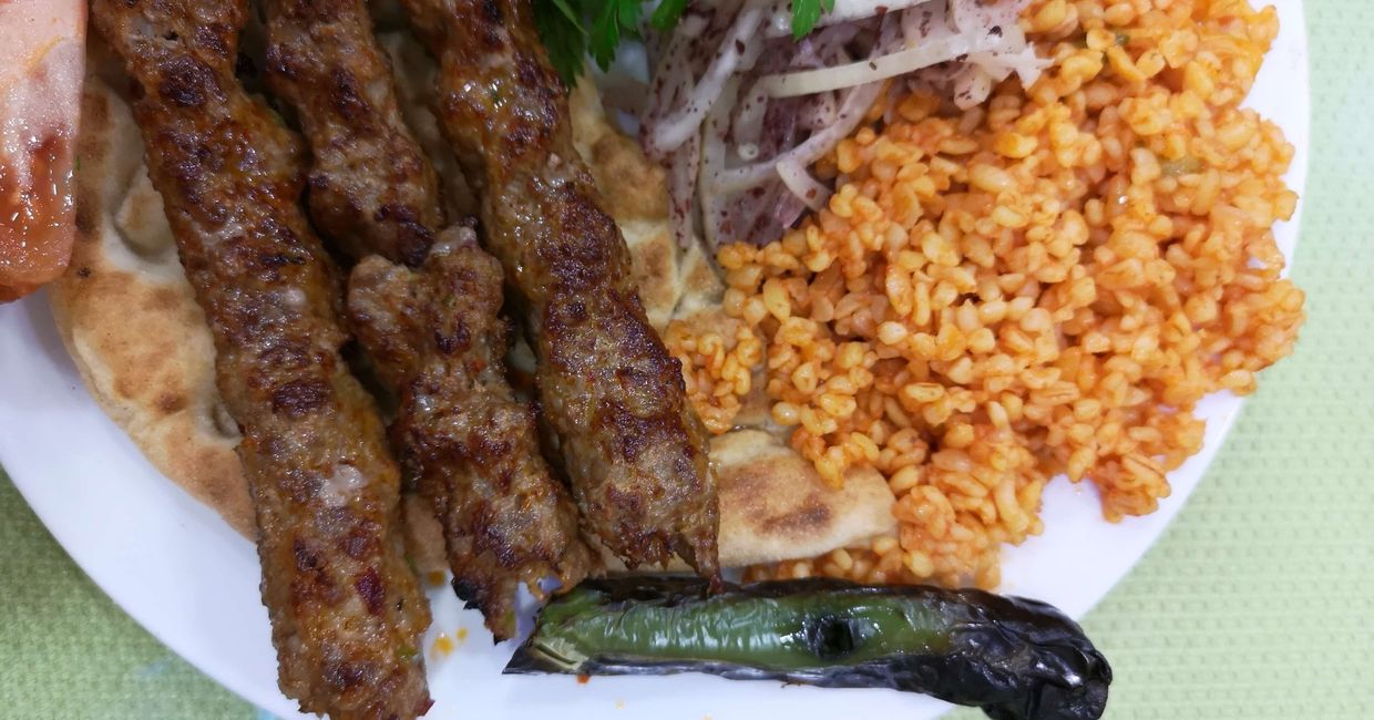 Stambuł jedzenie, co zjeść w Stambule, przewodnik po Stambule