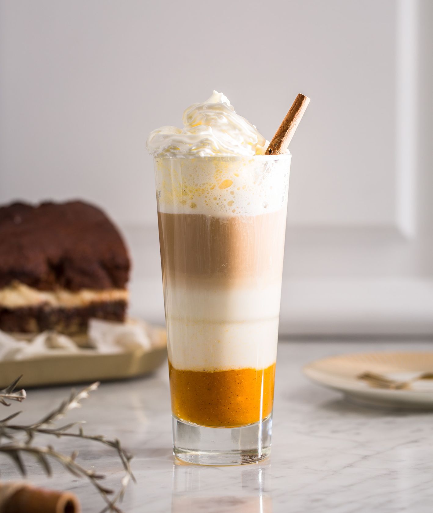 Zimowa kawa – klasyczne pumpkin spice latte