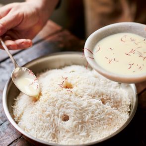 Zdjęcie kokosowego ryżu z książki Jamiego Olivera "Razem" / fot. David Loftus