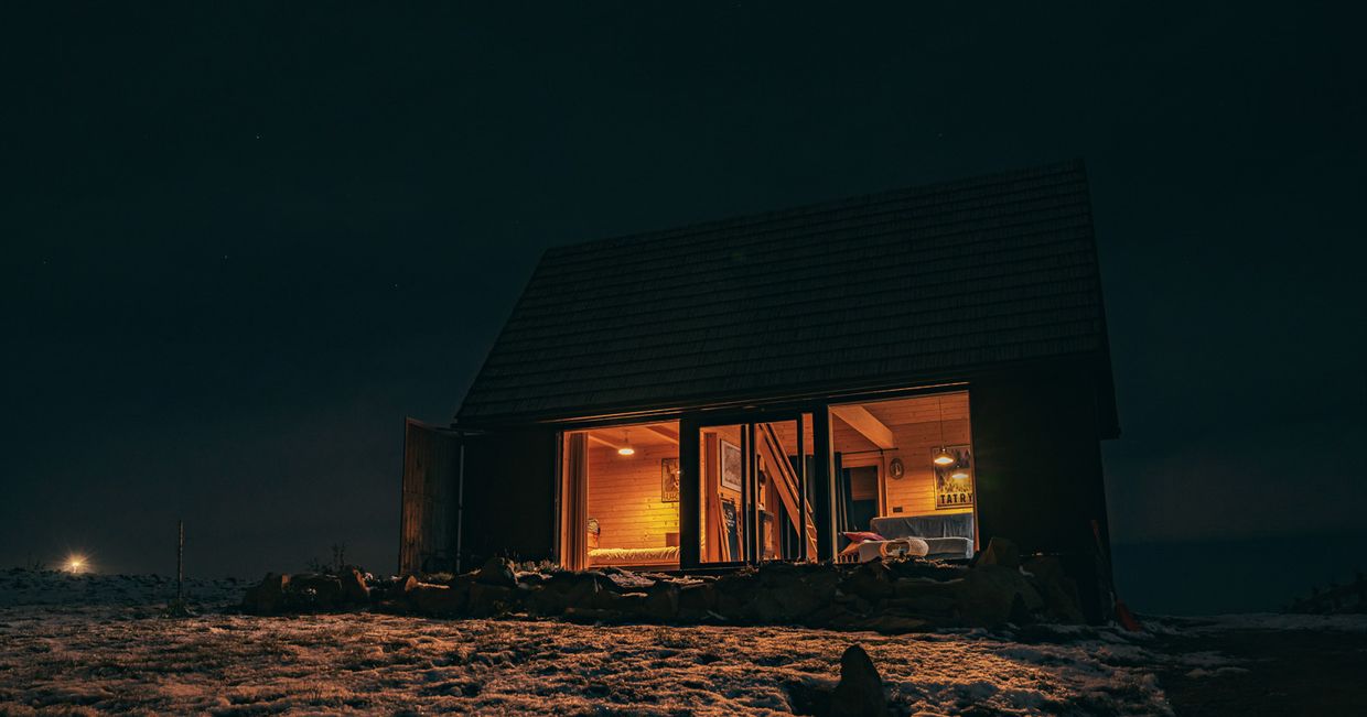 Okno na Tatry, domek w górach, wypoczynek w górach, górski klimat (fot. Slow Polska)
