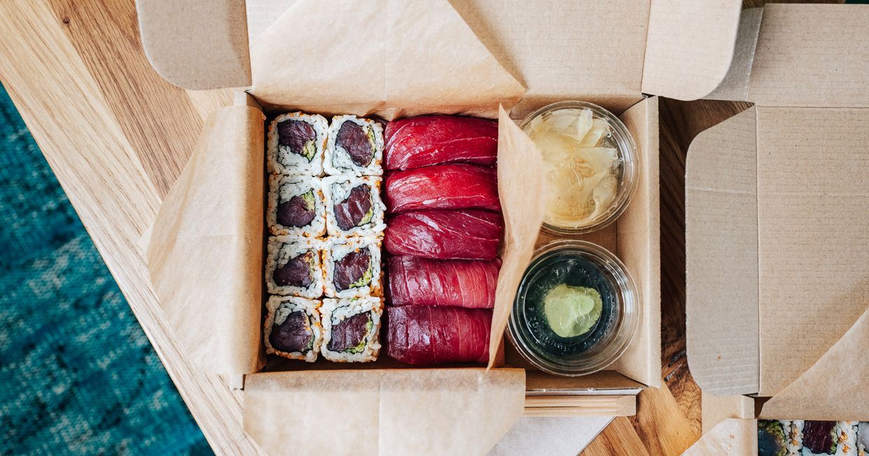 Sushi na wynos z restauracji Japonki