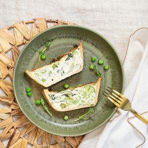 Przepisy na zielone tarty – quiche pełen zielonych warzyw (fot. Paulina Czyżewska)