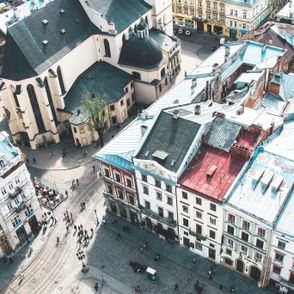 co i gdzie warto zjeść we Lwowie, najlepsze restauracje i atrakcje lwowa