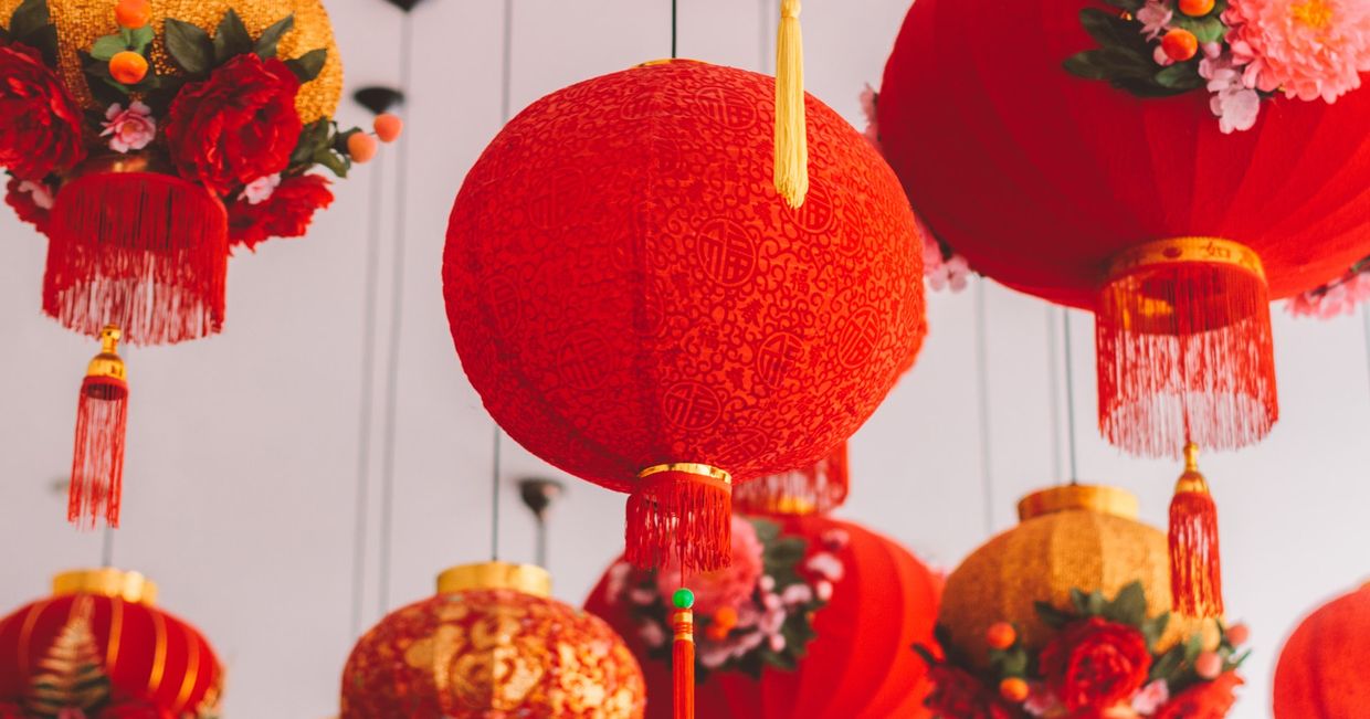 Jak chińczycy obchoodzą nowy rok (fot. Humphrey Muleba / unsplash.com)