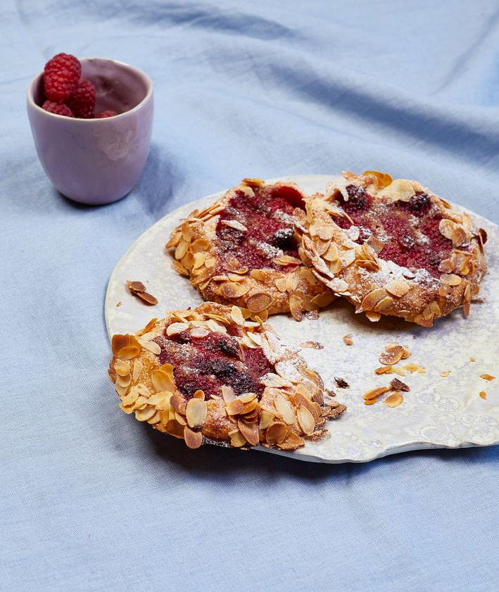 Galettes z malinami i jeżynami