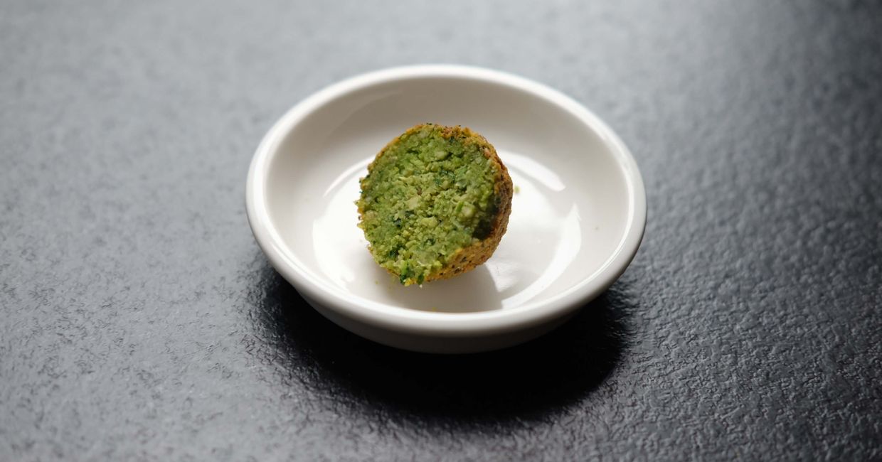 falafel, jak zrobić, jak zrobić falafel, domowy falafel, idealny falafel, idealny falafel, falafel kukbuk, kuchnia libańska, przepis na falafele, falafele w blenderze