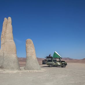 Michał Woroch, podróż przez obie Ameryki, defender