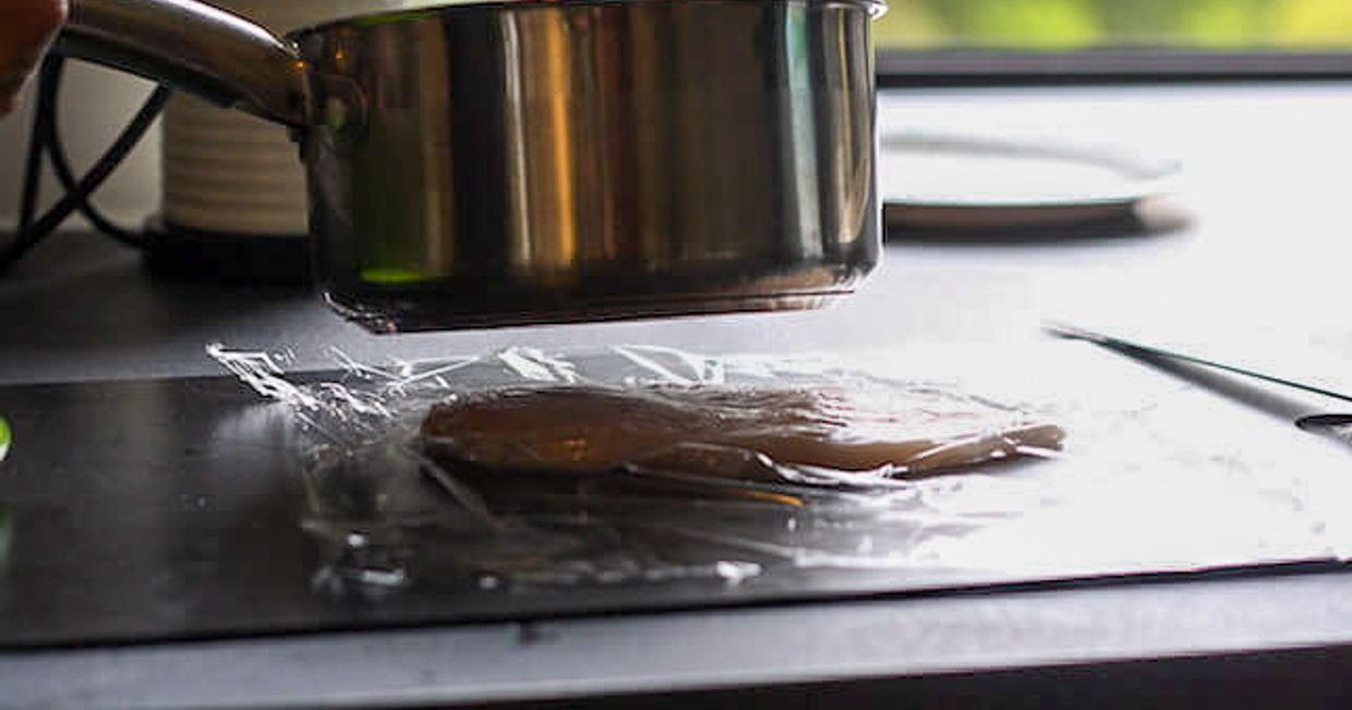 Rozbijanie piersi kurczaka