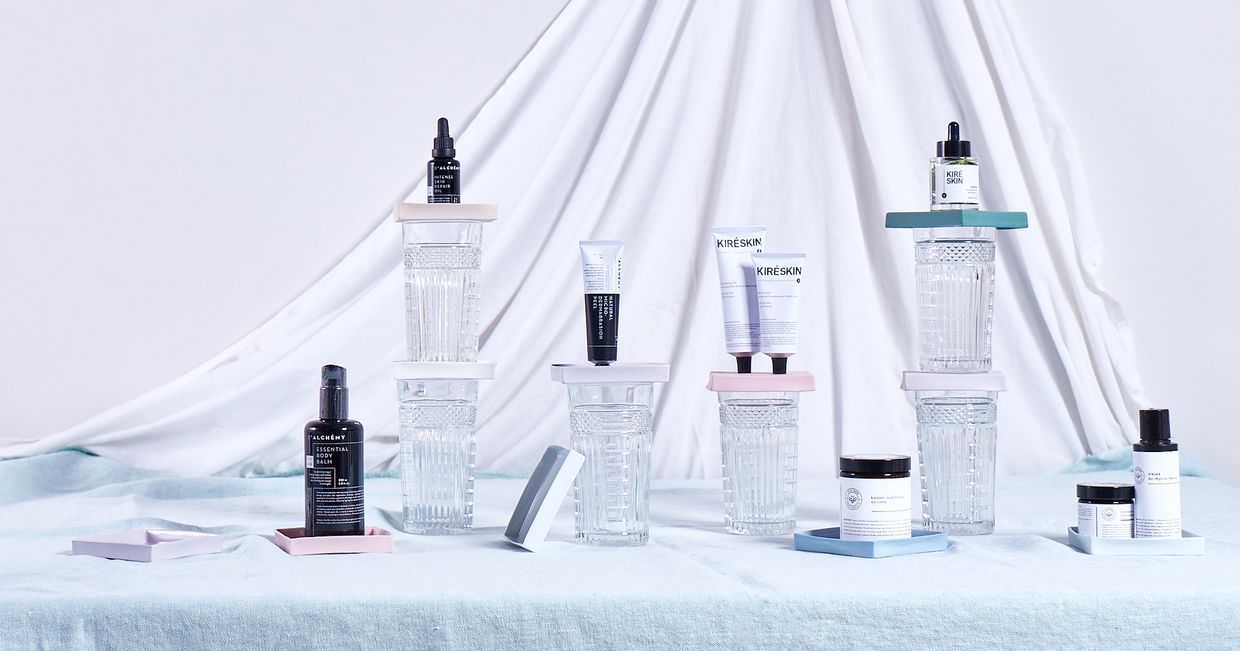 Wygrani w kategorii Dla urody w konkursie KUKBUK Poleca, od lewej marki D’Alchémy, Kiré Skin i Si Si Bee
