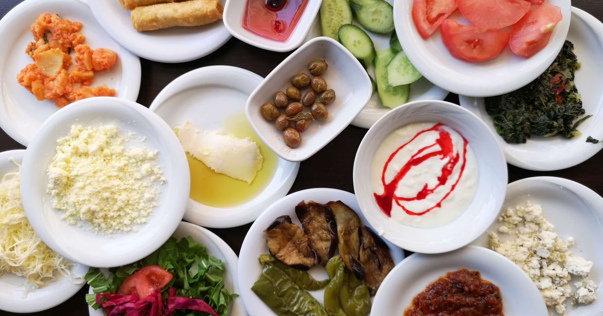 Jak podróżować? – Tureckie śniadanie