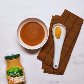 Cebulowy sos pieczeniowy (fot. Maciek Niemojewski)