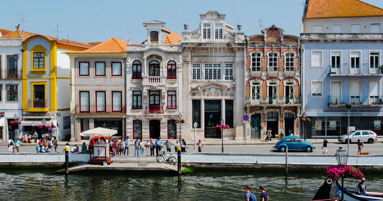 Gdzie uciec na 11 listopada? – Portugalia w Dniu Świętego Marcina (fot. Ricardo Resende / unsplash.com)