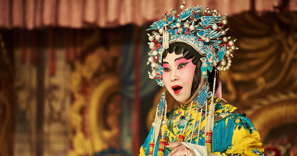 Śpiewaczka z chińskiej opery – Święto Zmarłych na świecie (fot. Hams Nocete / flickr.com)