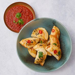 Ale Meksyk! Pieczone empanadas mini z mięsem wołowym (fot. Maciek Niemojewski)