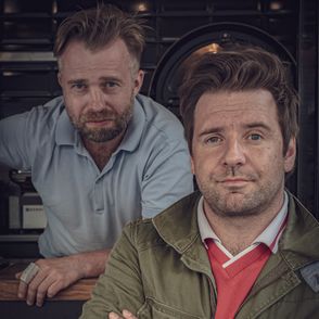 Maciek Nawrocki i Marcin Duda opowiadają o śledziu i swoim popularnym foodtrucku Śledzie z Bornholmu (fot. Konrad Wullert)