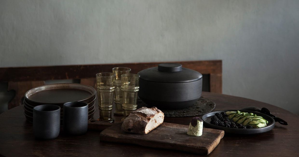 Zdjęcie kolekcji siwaków z pracowni august studio (fot. Irina Grishina)