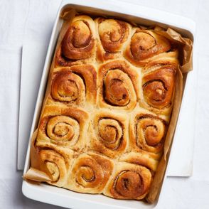 bułeczki cynamonowe, kanebullar, szwedzkie bułki cynamonowe, cynamonki, zawijasy cynamonowe, drożdżowe bułeczki, bułeczki z cynamonem, domowe drożdżówki