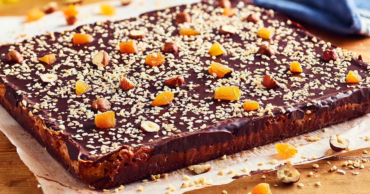 Desery wielkanocne z czekoladą Wedel – mazurek kajmakowy z czekoladą (fot.materiały prasowe)