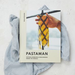 Okładka książki "Pastaman" Mateo Zielonka (fot. Paulina Czyżewska)