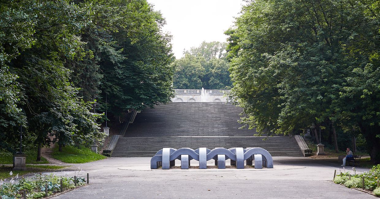 Instalacja artystyczna w parku, Projekty Aliny Scholtz, Centralny Park Kultury (fot. Maciej Niemojewski)