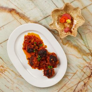 Przepis – pulpety wołowo-jagnięce, jak zrobić pulpety, kuchnia izraelska (fot. Maciej Niemojewski)