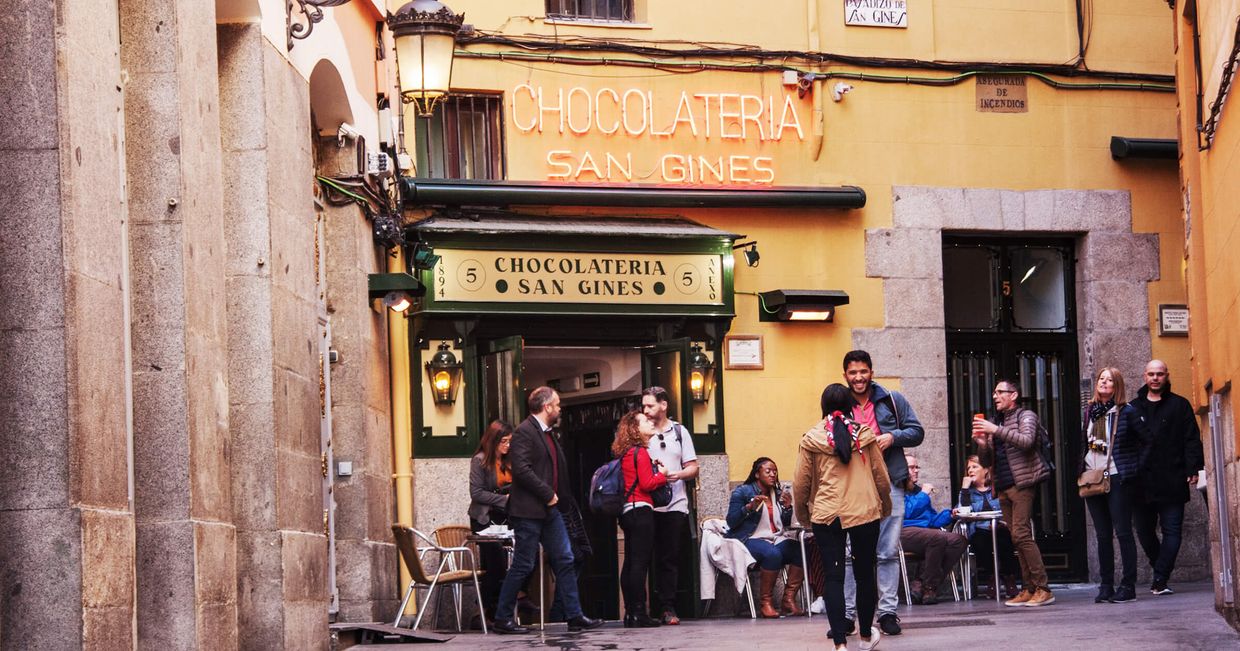 Uiczka w Madrycie, pijalnia czekolady (fot. Julia Zabrodzka)