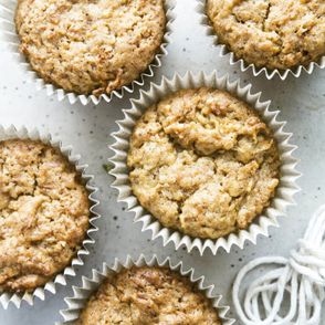 wegańskie babeczki, babeczki warzywne, babeczki pietruszkowe, szybki deser, wegańskie wypieki, wegańskie