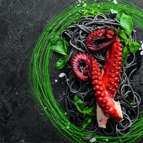 Festiwal Opera Rara to doskonała okazja do obejrzenia mniej znanych przedstawień operowych oraz podyskutowaniu o nich przy degustacyjnej kolacji (fot. materiały prasowe)