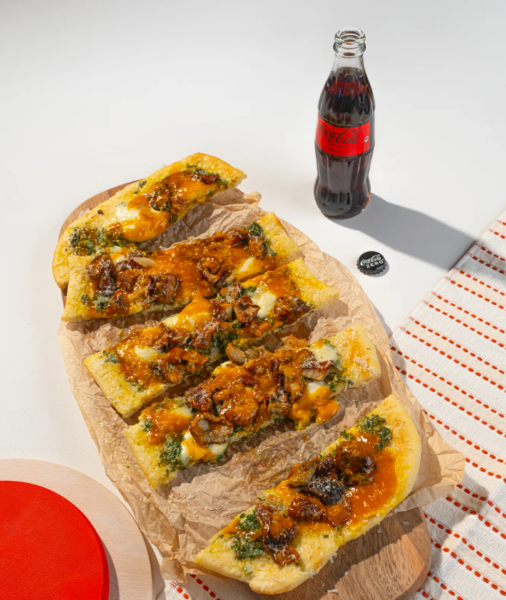 Jesienny flatbread z grzybami
