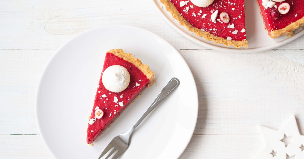 Tarta żurawinowa z bezą (fot. materiały prasowe)